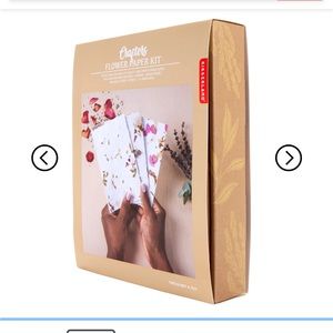 Kirkland Crafters Flower Paper Kit
